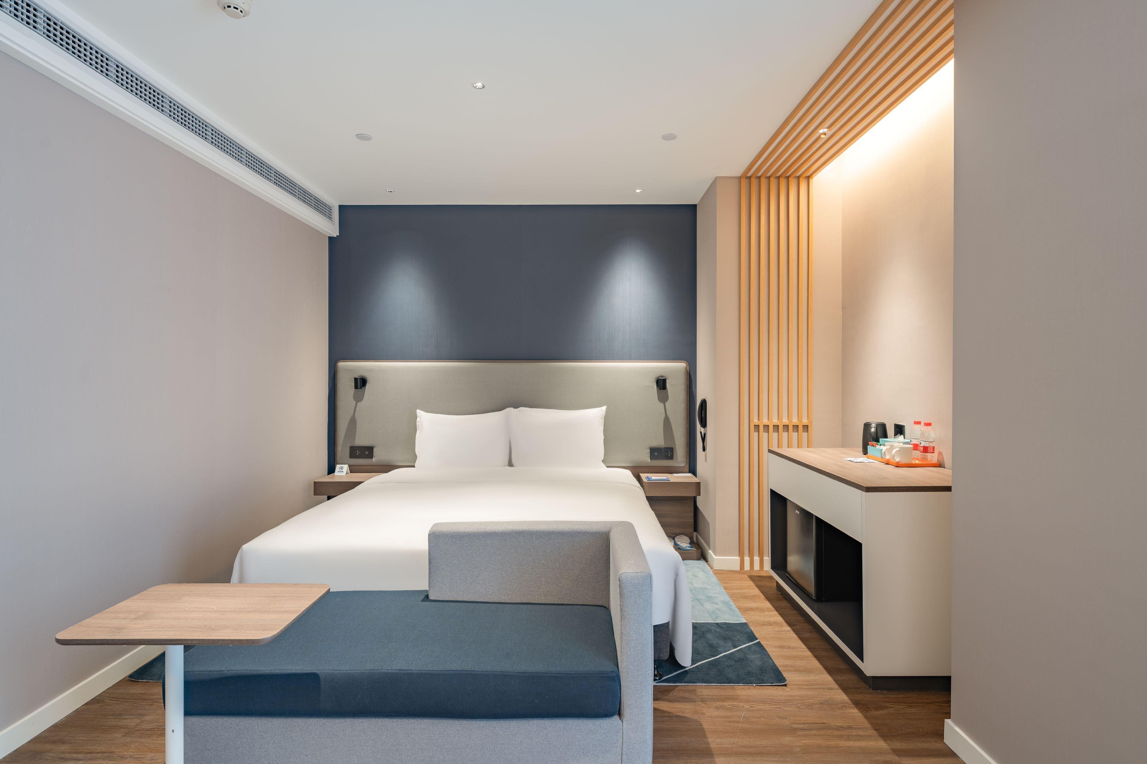 Express Expo Centre By Ihg Hotel 4*