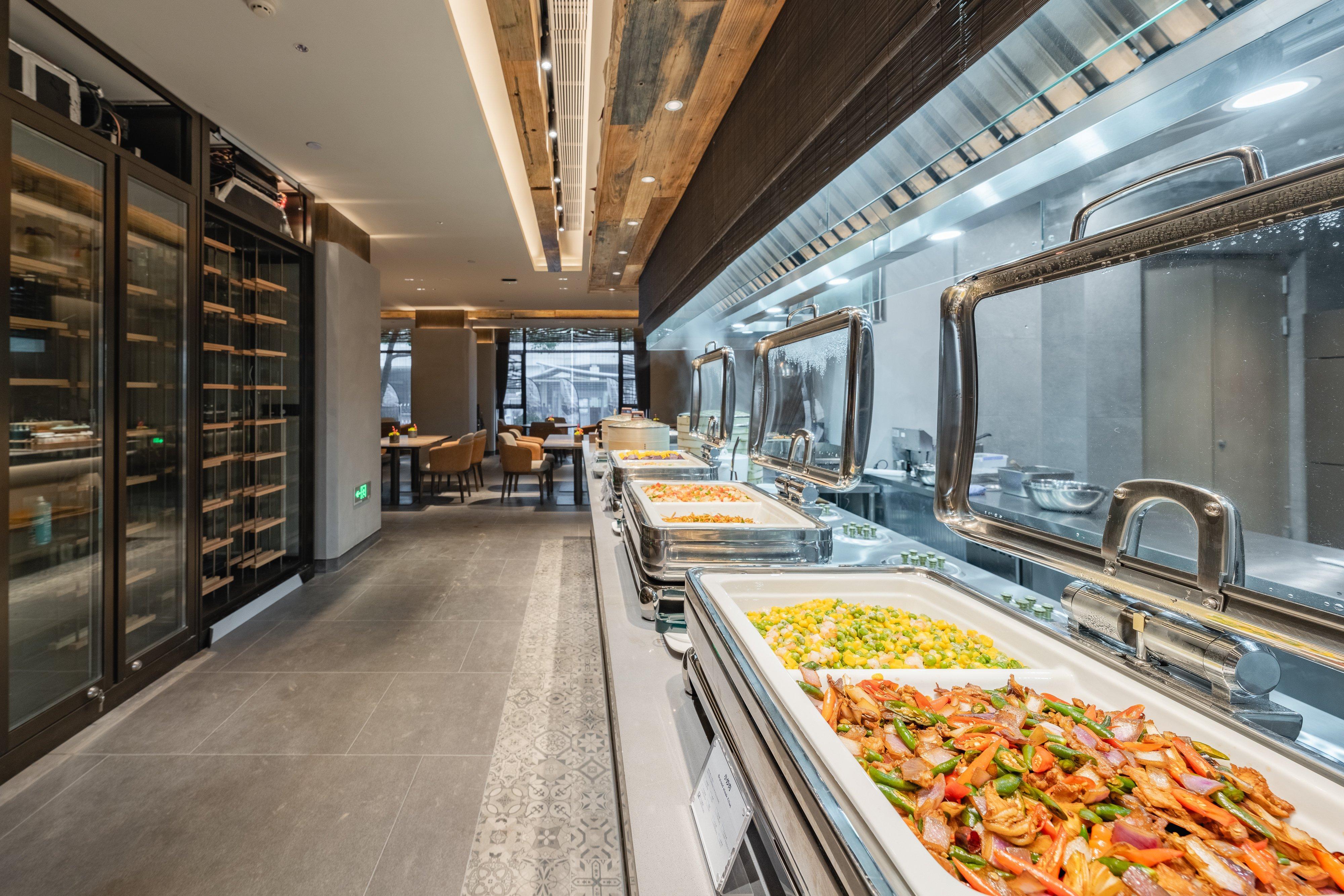 Express Expo Centre By Ihg Hotel 4*