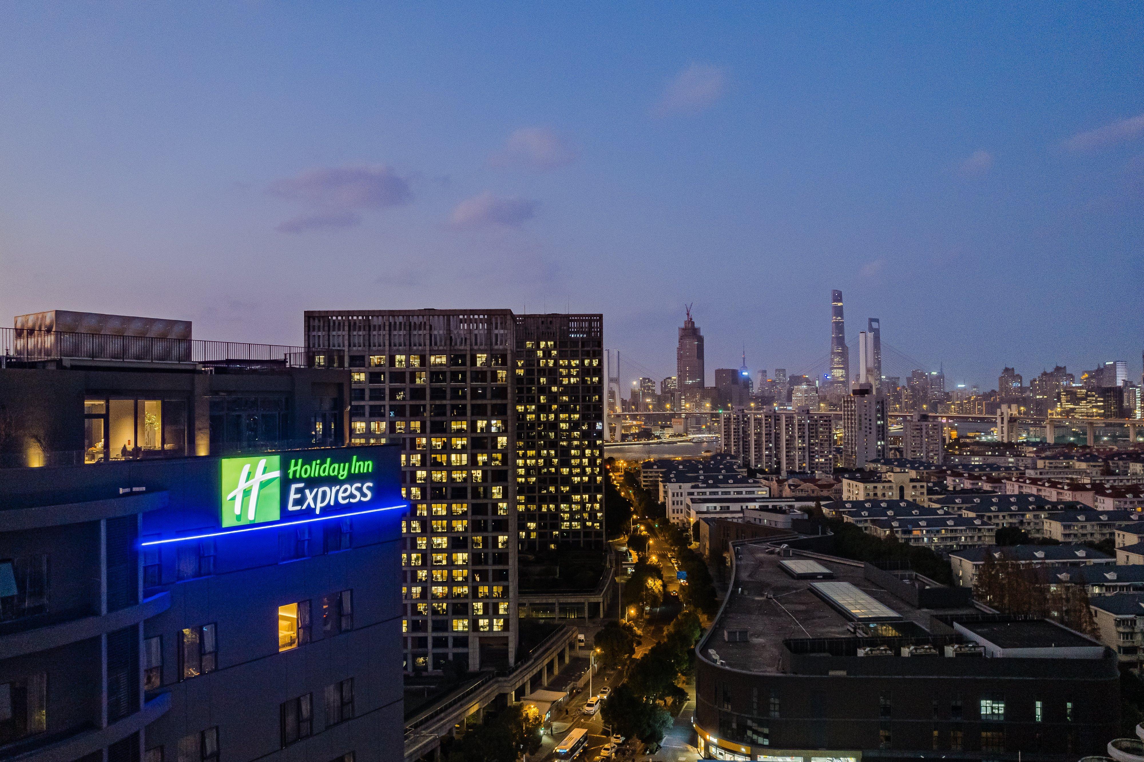 Hotel Express Expo Centre By Ihg